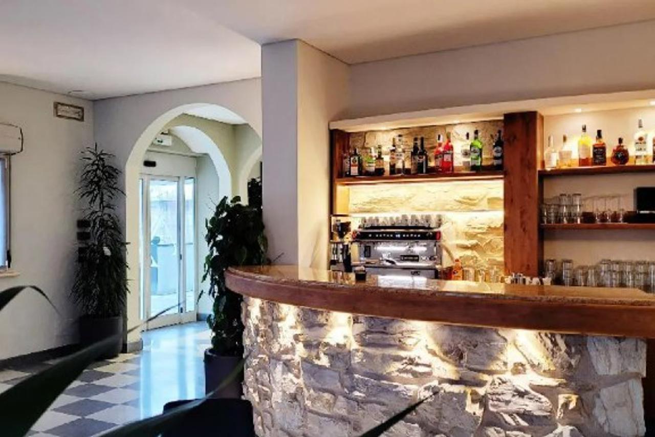 Hotel Azzano Decimo Kültér fotó