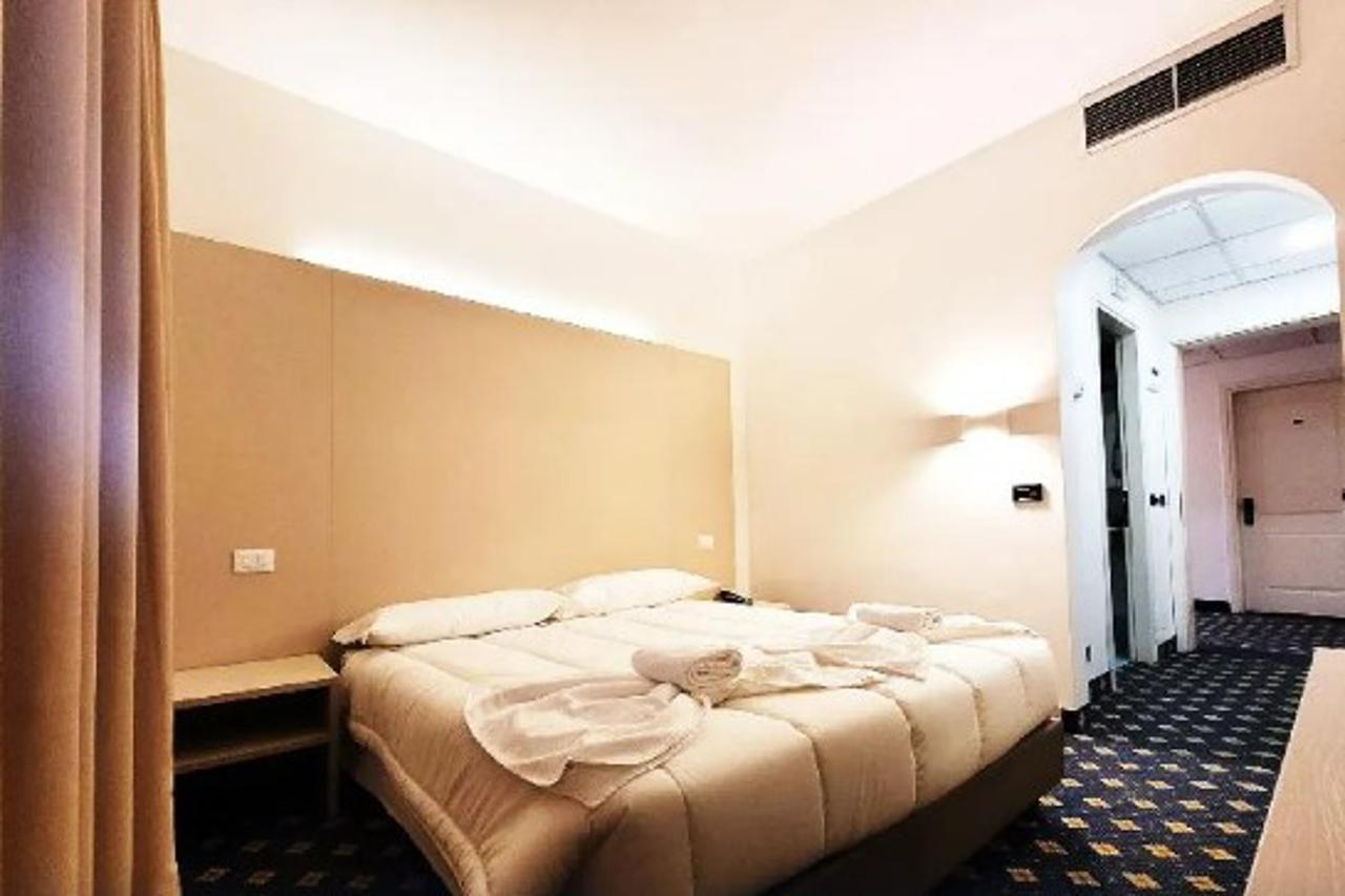 Hotel Azzano Decimo Kültér fotó